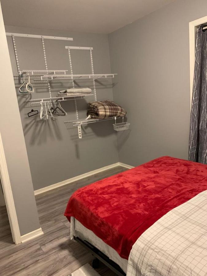 Ottawa Airport Guesthouse Екстериор снимка